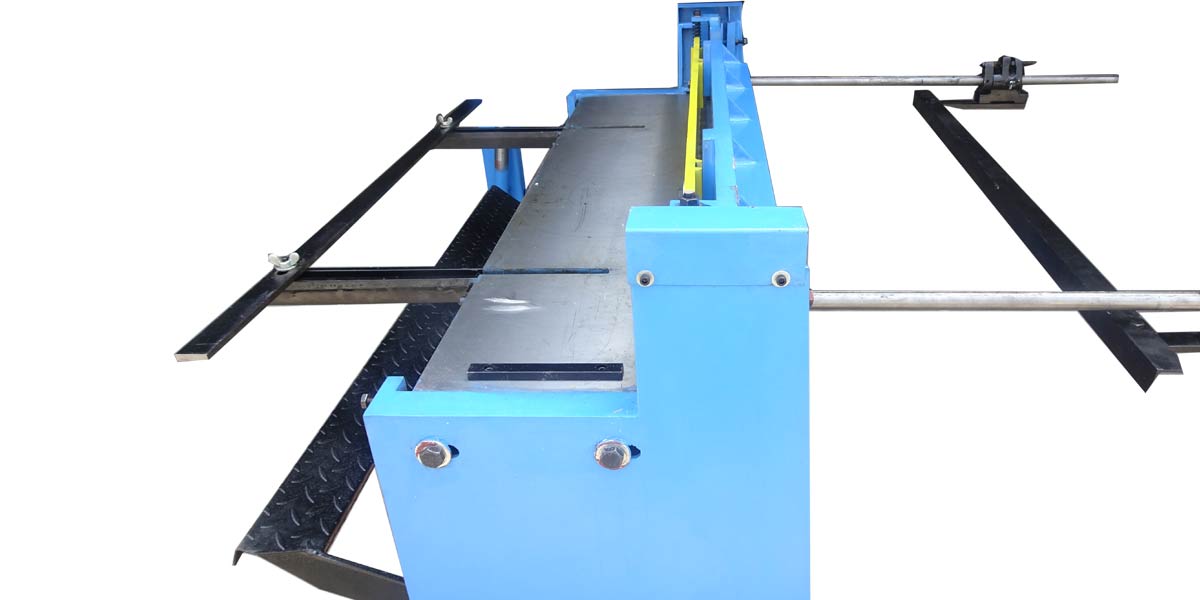 เครื่องตัด เครื่องตัดโลหะแผ่น เครื่องตัดเท้าเหียบ เครื่องตัดโลหะ Foot Cutting Shear Machine model Q01 1270x1.5mm.-9