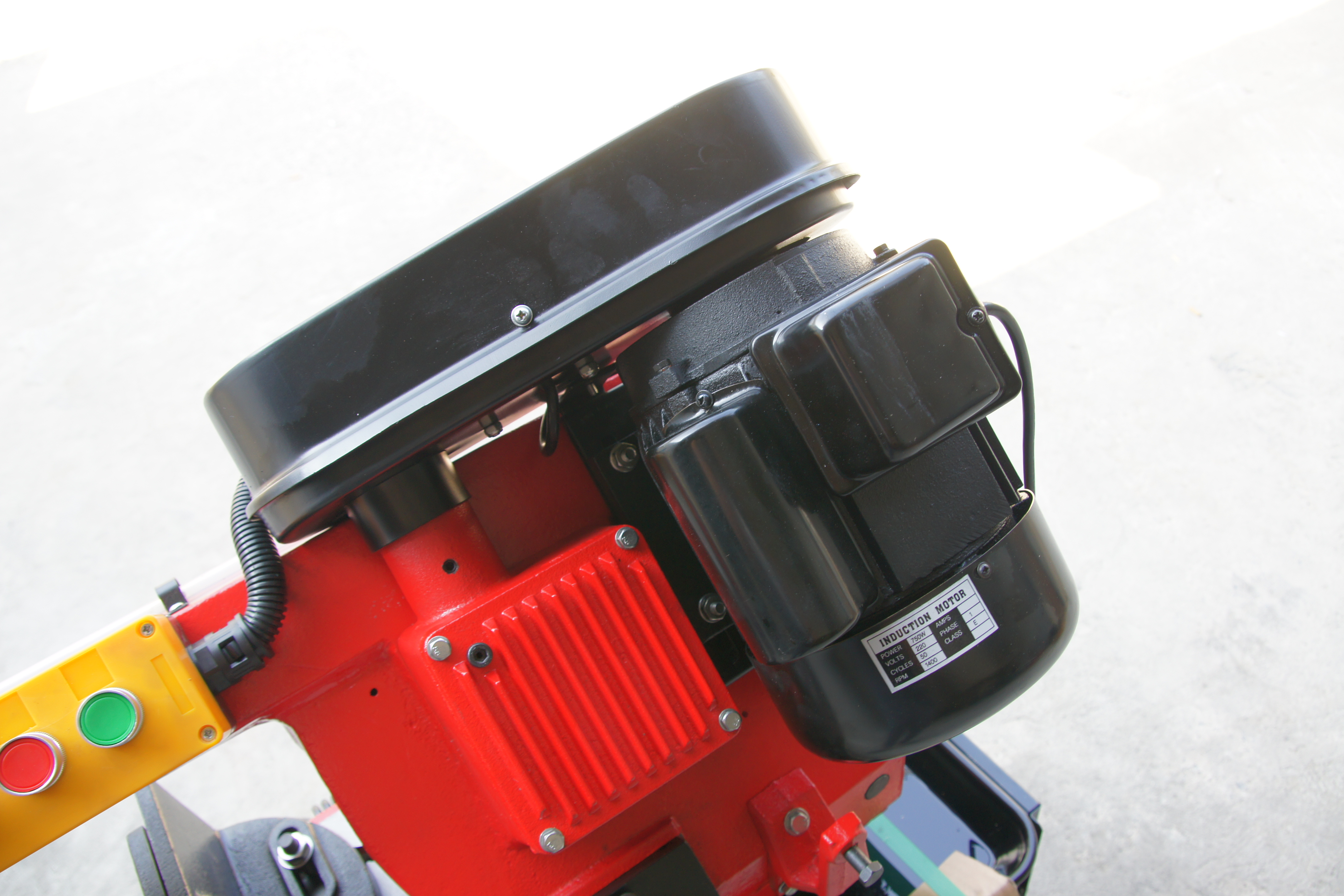 เลื่อยสายพาน ขนาด7นิ้ว Electric Metal Cutting Band Saw MT70-01(G5018WA)