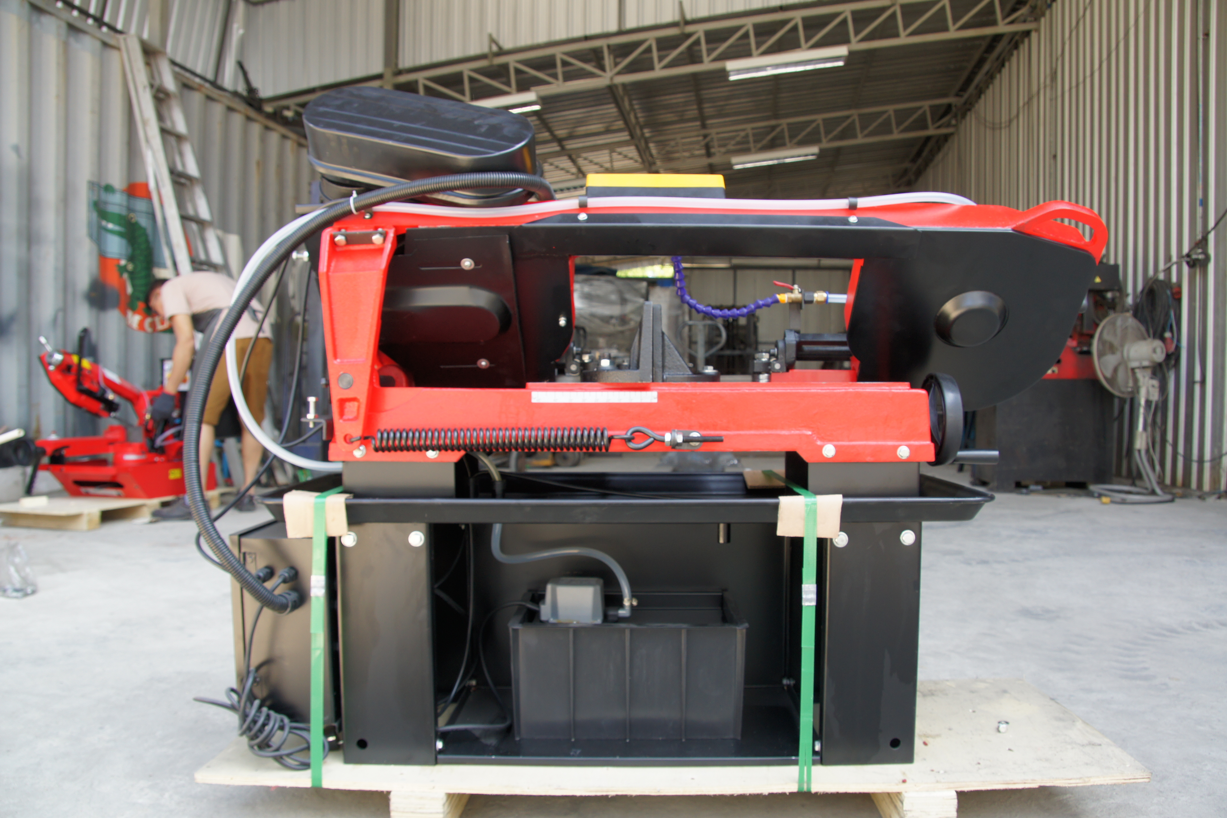 เลื่อยสายพาน ขนาด7นิ้ว Electric Metal Cutting Band Saw MT70-01(G5018WA)