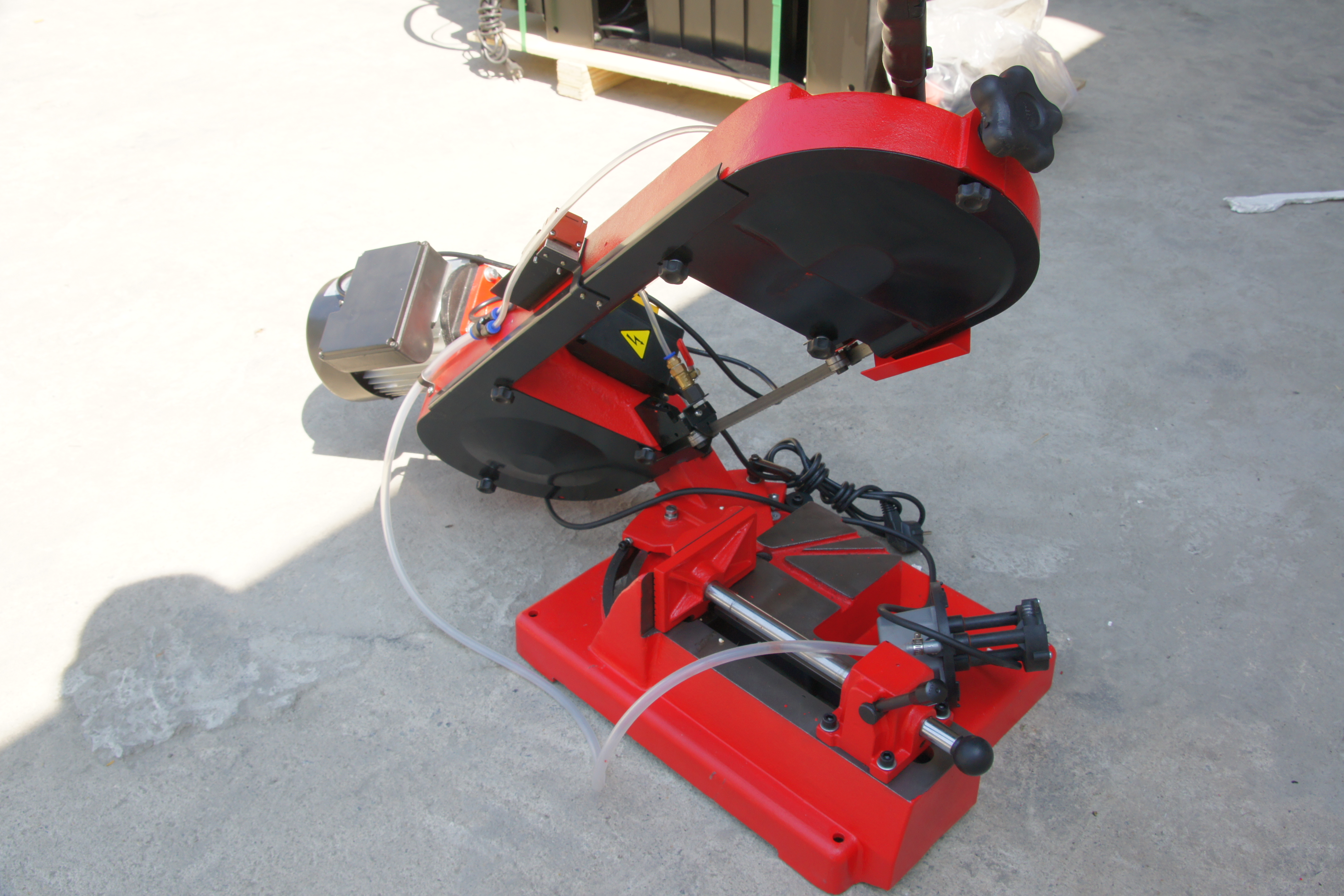 เลื่อยสายพาน ขนาด8นิ้ว Electric Metal Cutting Band Saw MT80-01(G5015)