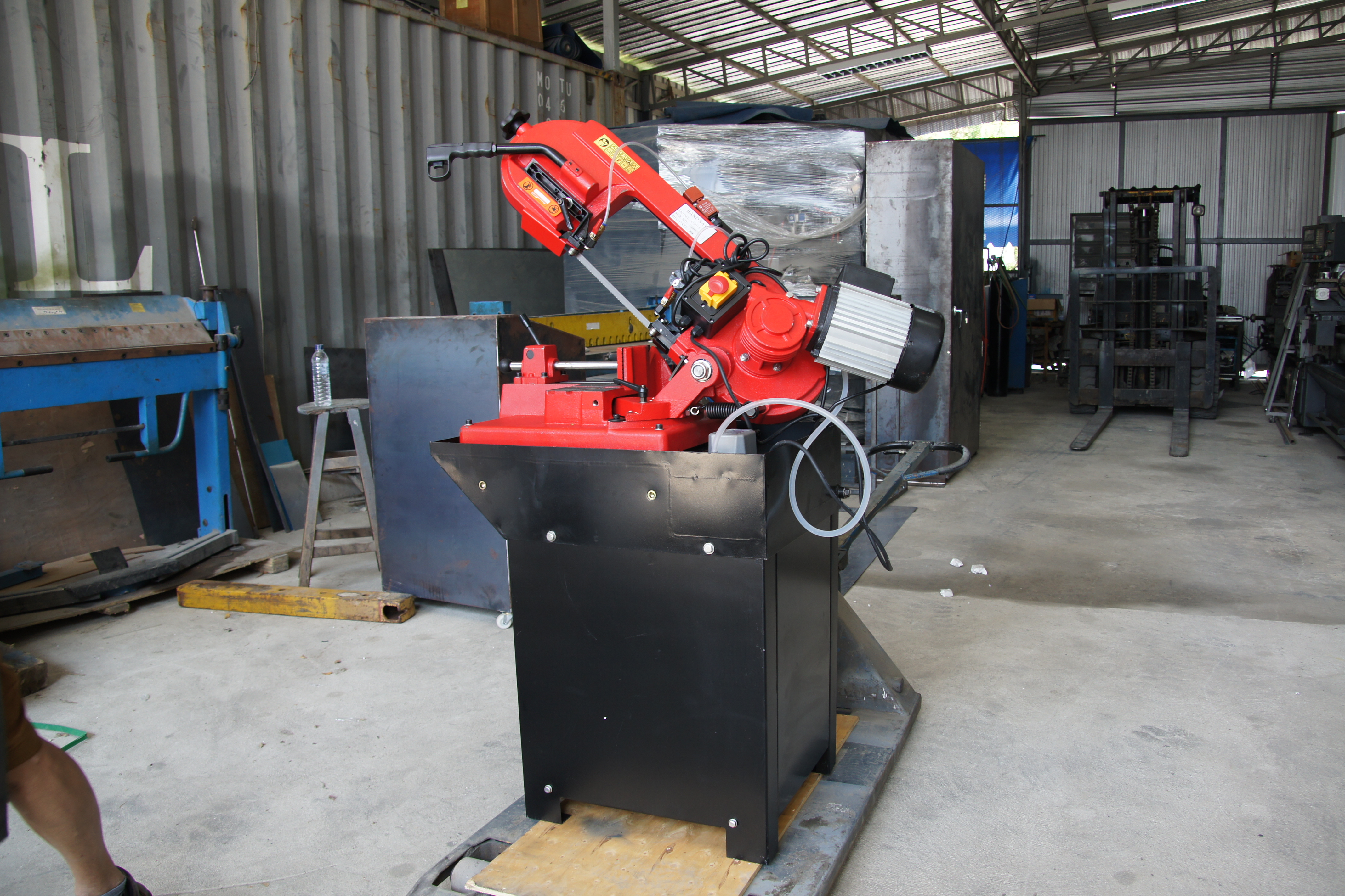 เลื่อยสายพาน ขนาด8นิ้ว Electric Metal Cutting Band Saw MT80-01(G5015)